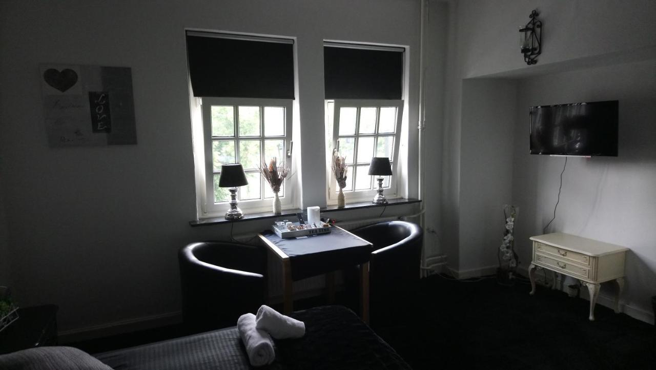 Bed Und Breakfast "Die Perle Von Gronau" 그로나우 외부 사진